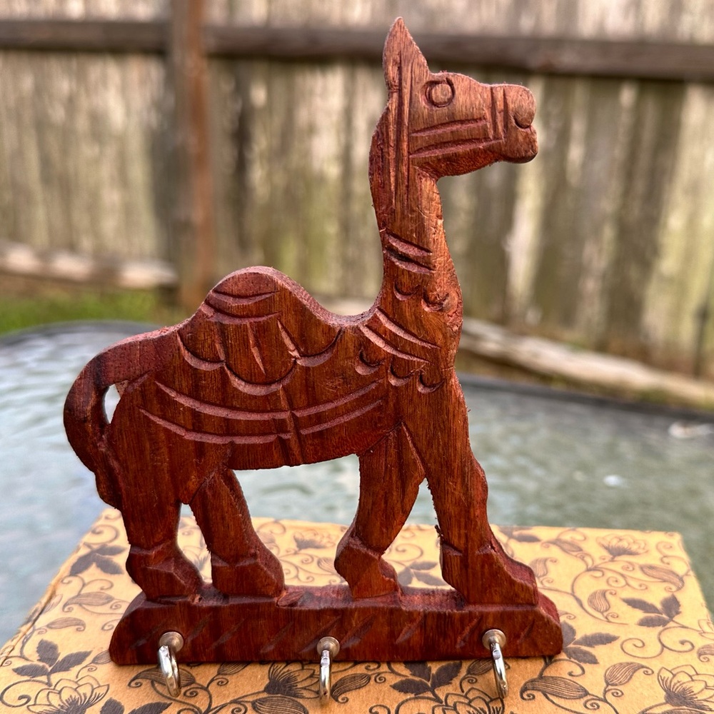Vintage Wooden handcrafted Camel Shaped Key holder/wall decor/jewelry hanger